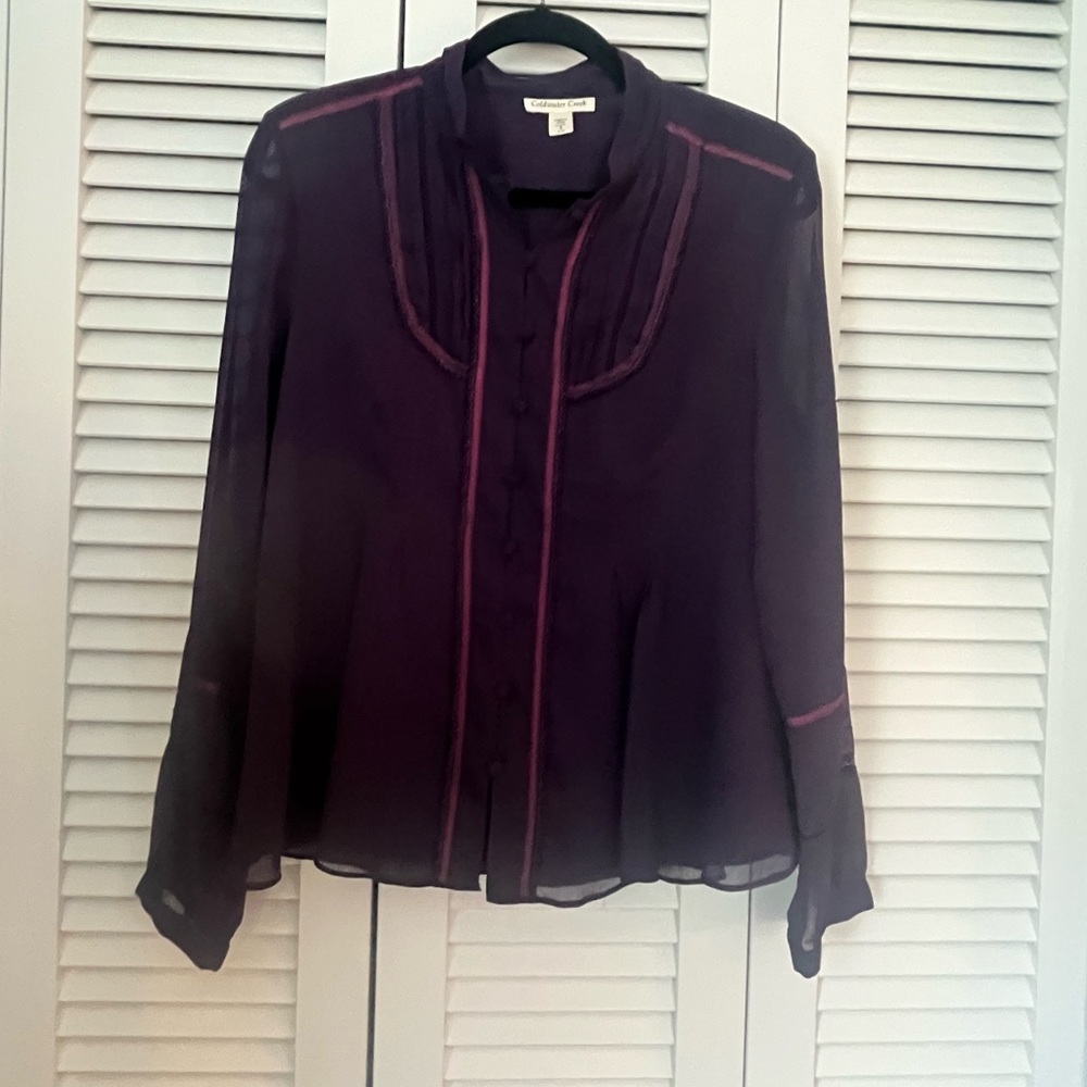 Peasant style dressy blouse.